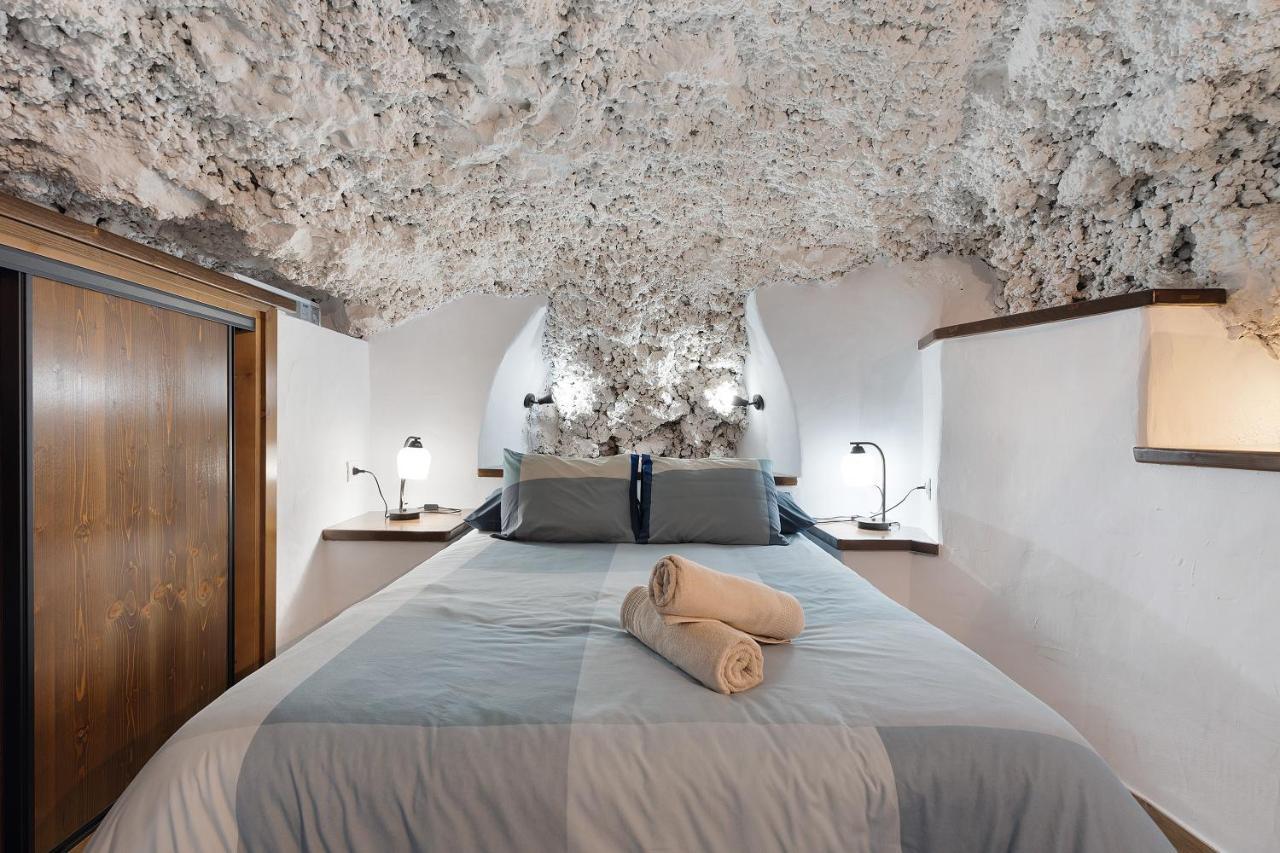 Cueva El Desvelo Apartment Tijarafe Luaran gambar